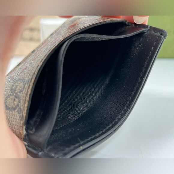 Authentic Gucci Beige GG Supreme Kingsnake Card Holder - Picture 4 of 10